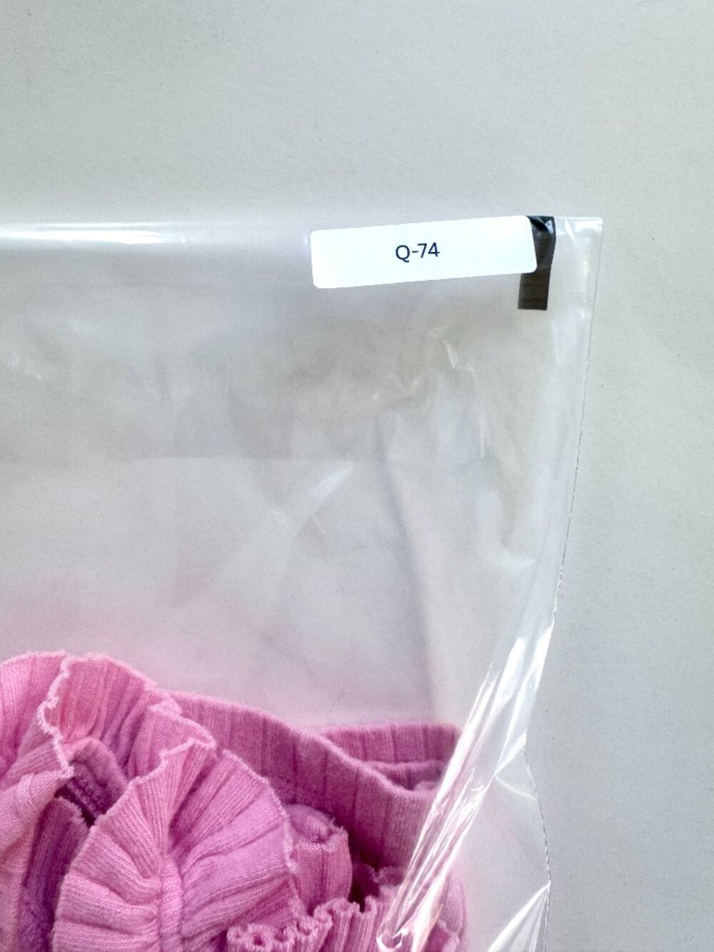 Kate Quinn Ribbed Ruffle Neck Tank Top Pink 3T - Picture 5 of 5
